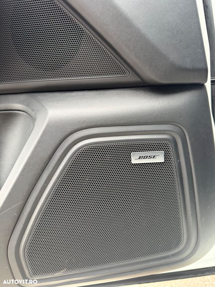 Porsche Macan - 28
