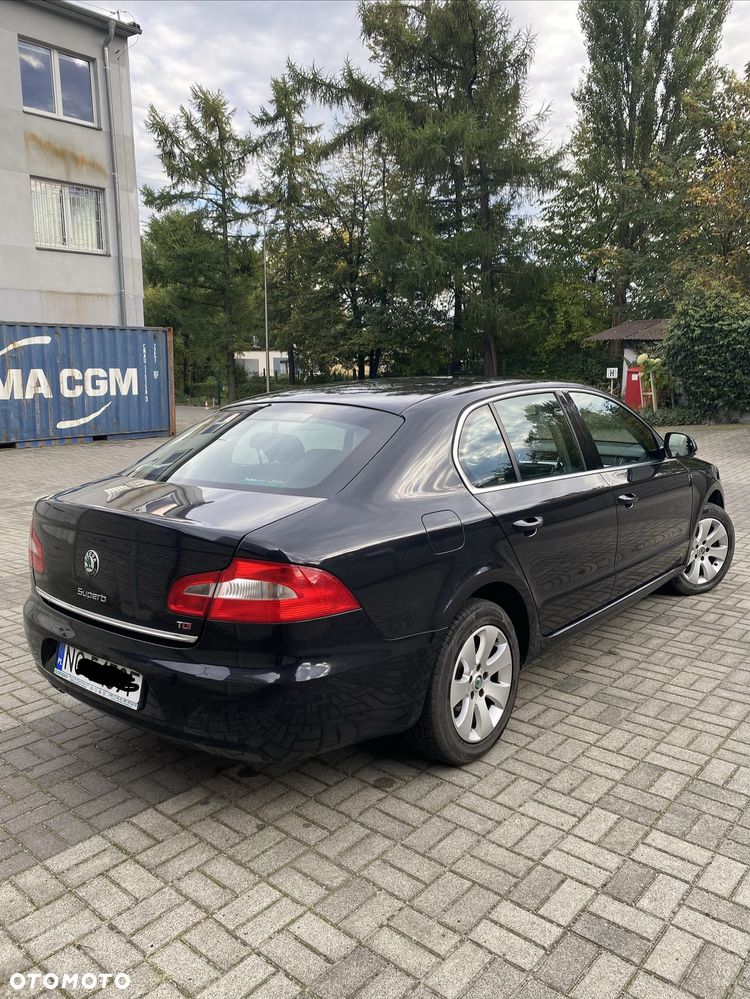 Skoda Superb 2.0 TDI Platinum - 9