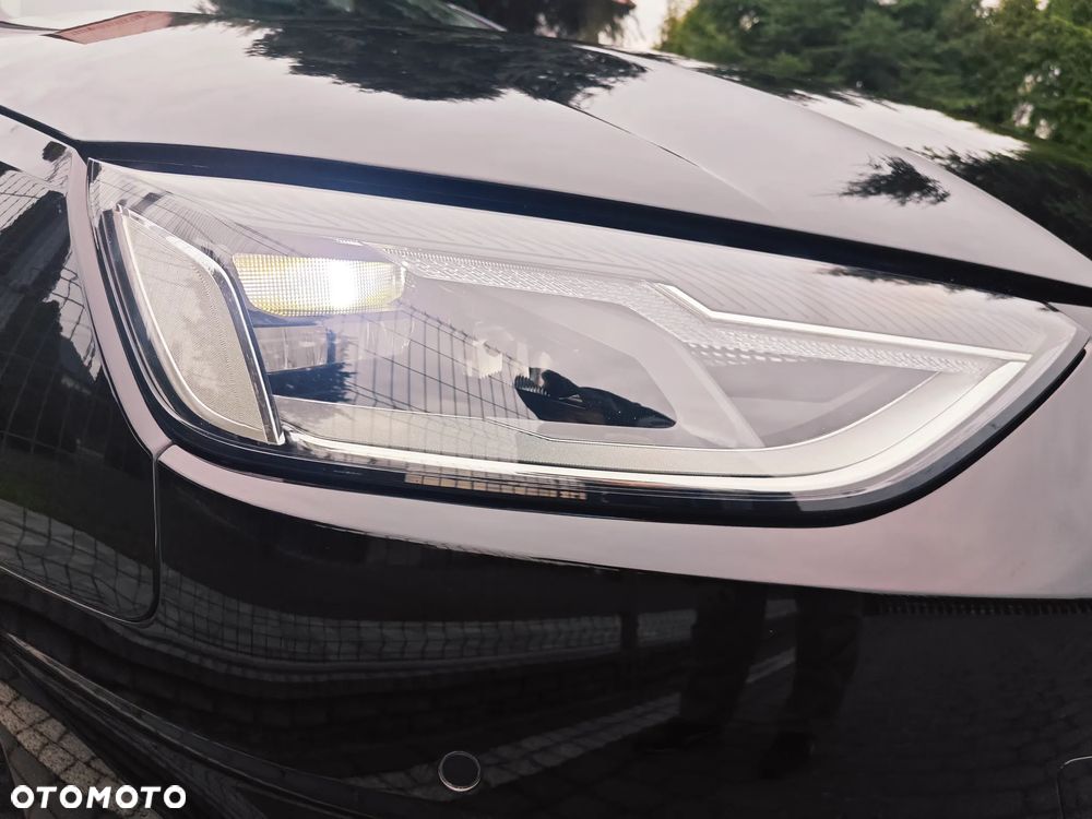 Audi A4 Limousine - 18