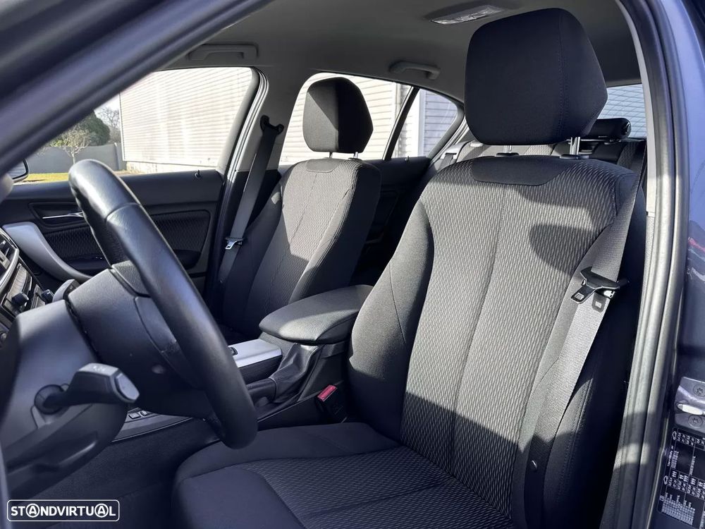 BMW 116 d Line Sport - 30