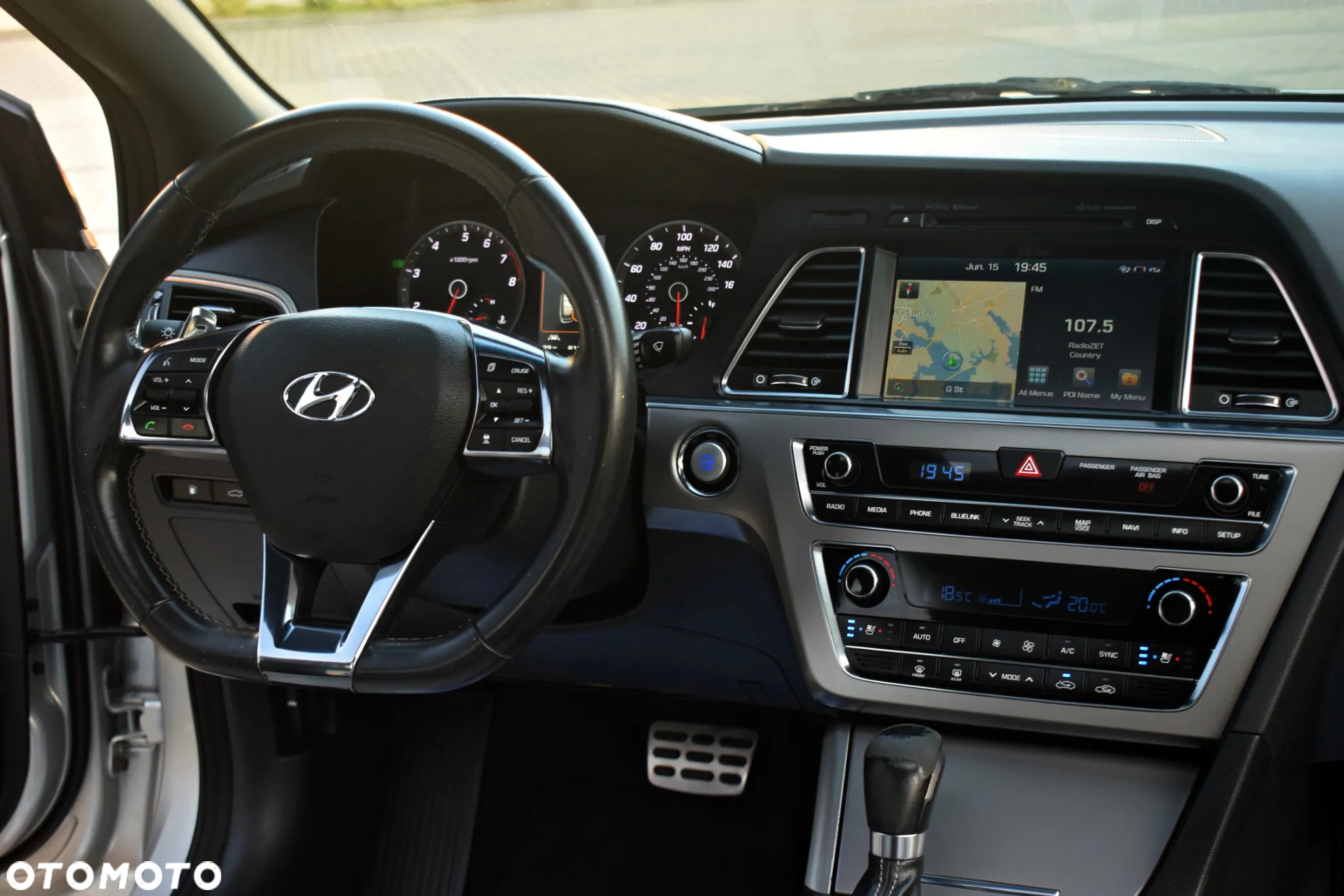 Hyundai Sonata 2.4 SE - 8