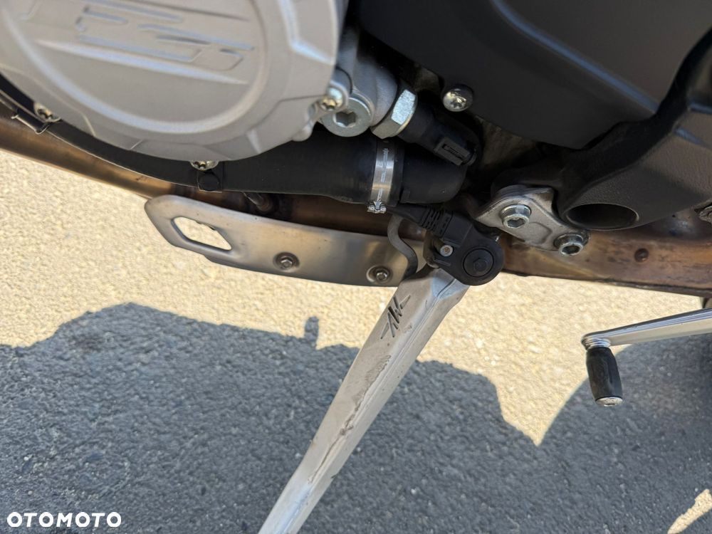 MV AGUSTA Brutale - 22