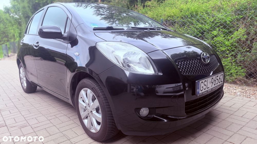 Toyota Yaris 1.33 VVT-i Edition - 1