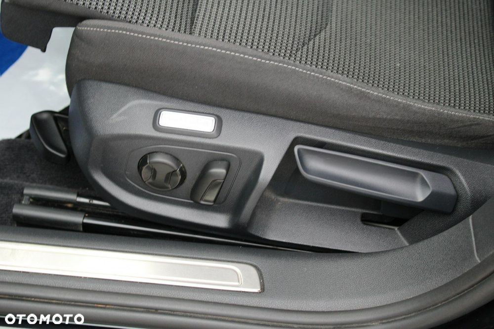 Volkswagen Arteon - 19