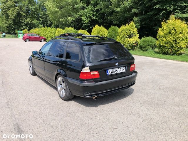 BMW Seria 3 318i - 5