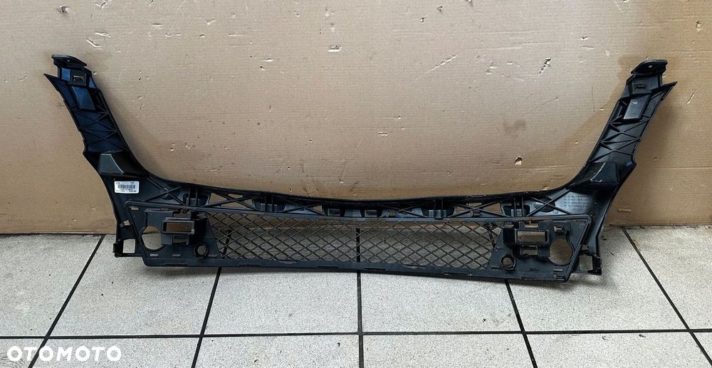 MERCEDES ML W166 A166 11-15R KRATKA ŚRODKOWA ZDERZAKA PRZÓD A1668850065 - 5