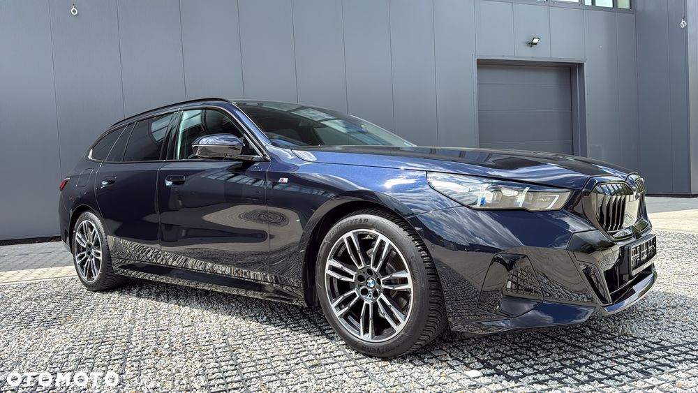 BMW Seria 5 520d xDrive - 10