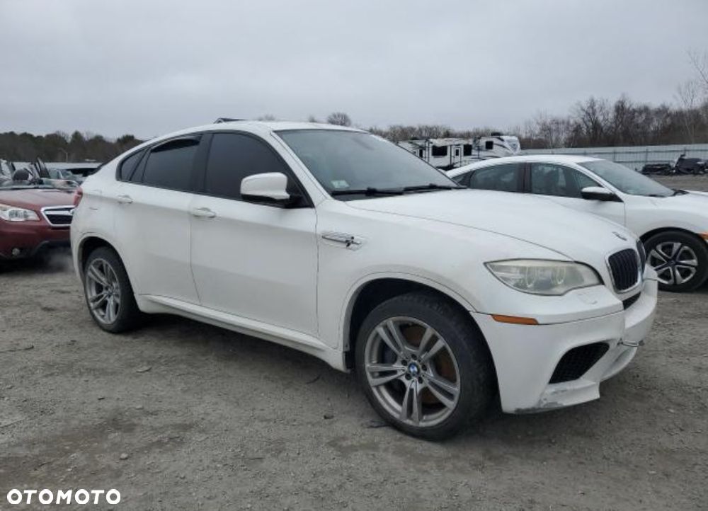 BMW X6M - 4