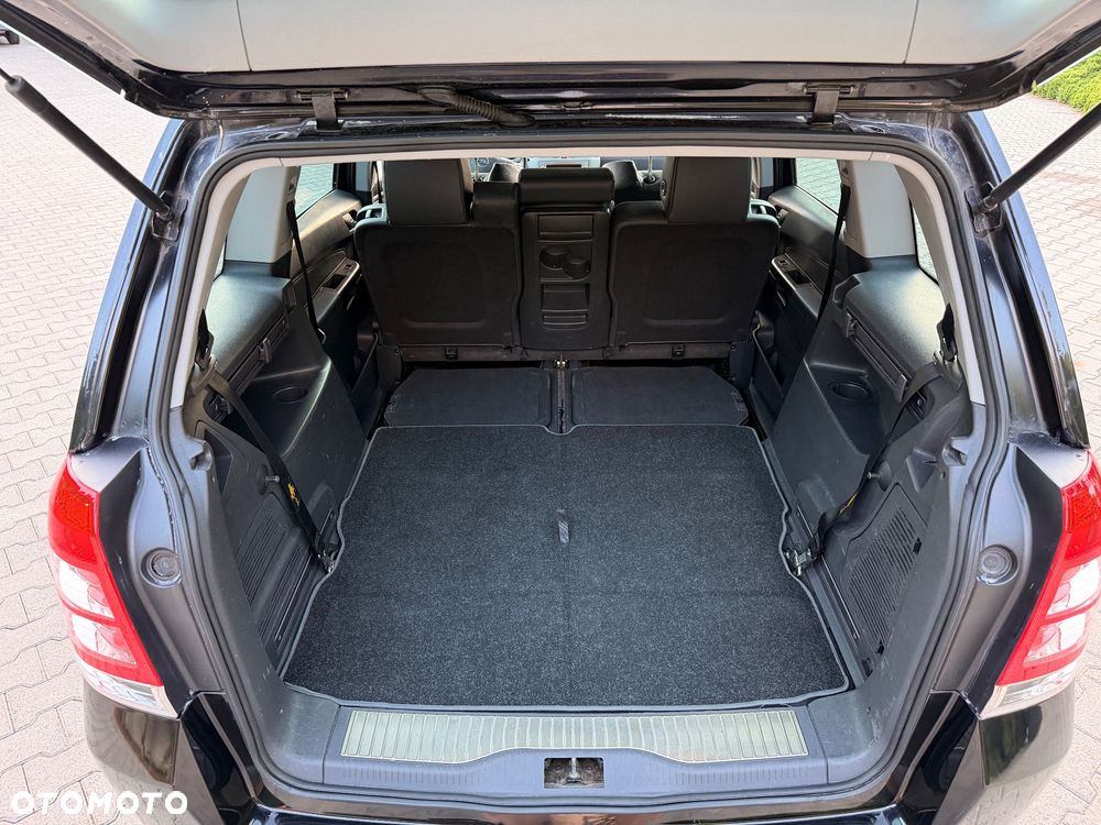 Opel Zafira 2.0 T OPC - 16