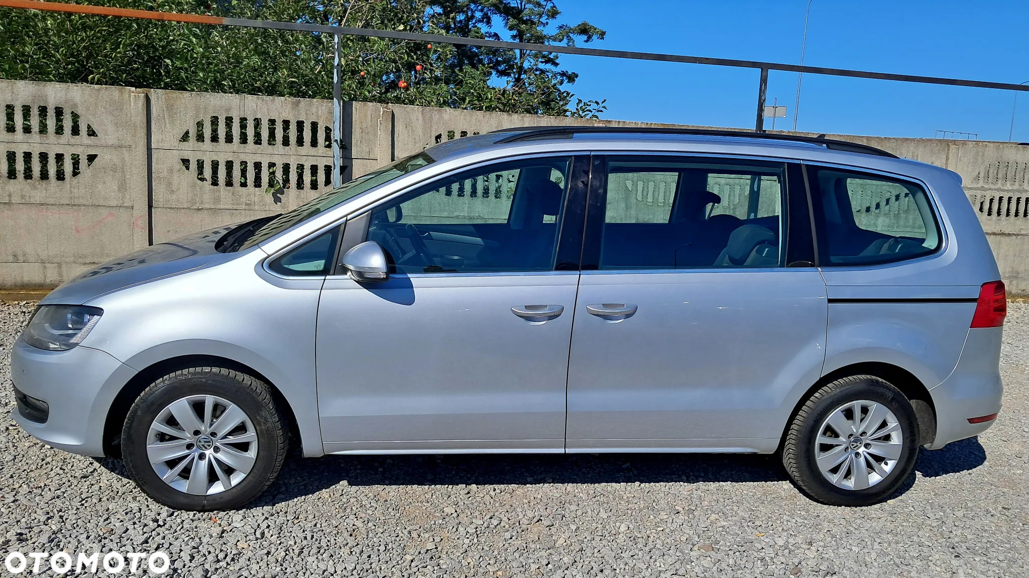 Volkswagen Sharan 2.0 TDI BlueMotion Technology Highline - 10