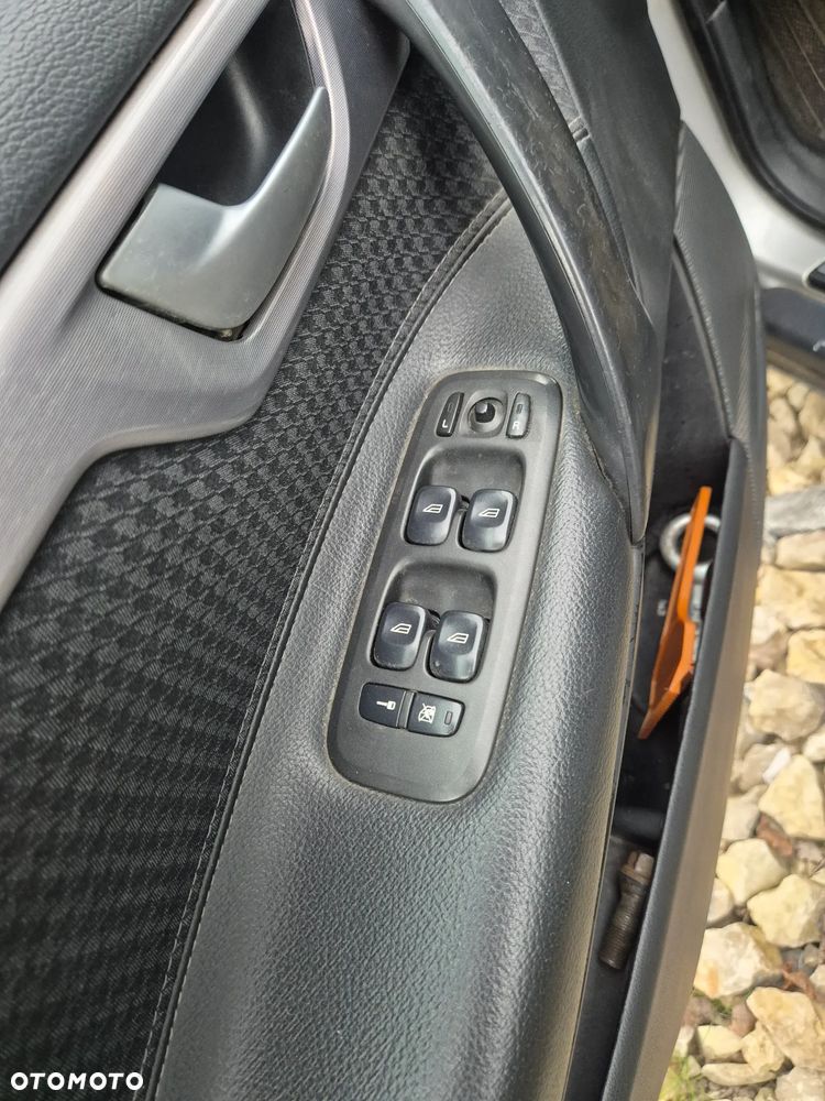 Volvo V70 2.4 Edition Comfort - 8