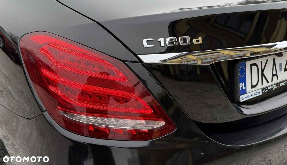 Mercedes-Benz Klasa C 180 (BlueTEC) d Avantgarde - 11