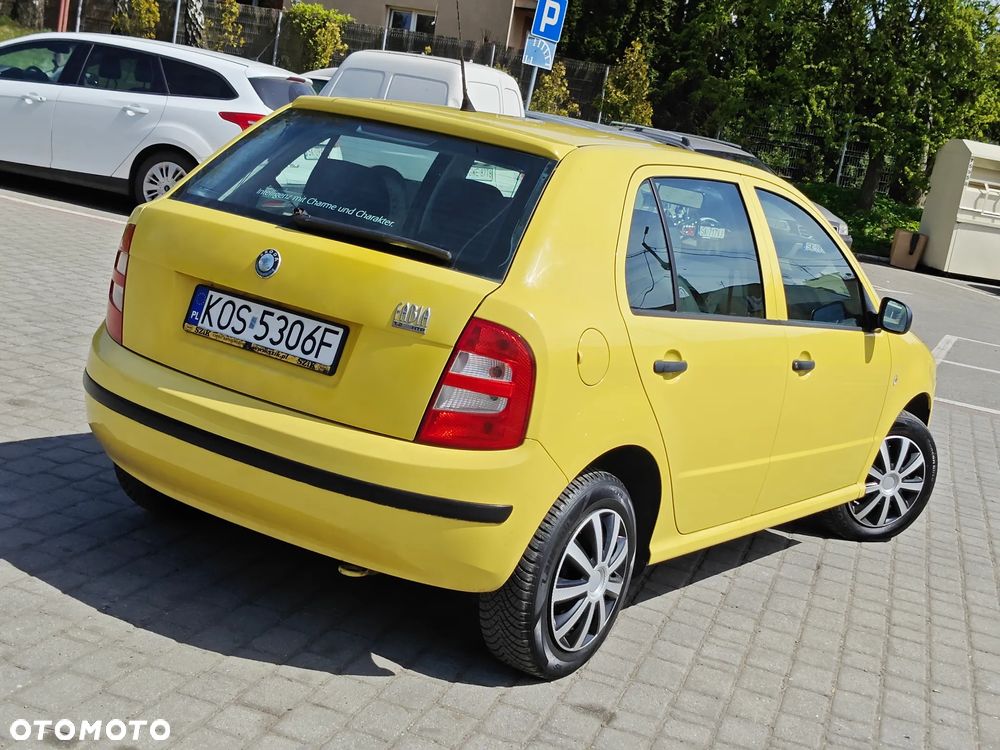 Skoda Fabia 1.2 HTP Sport - 1