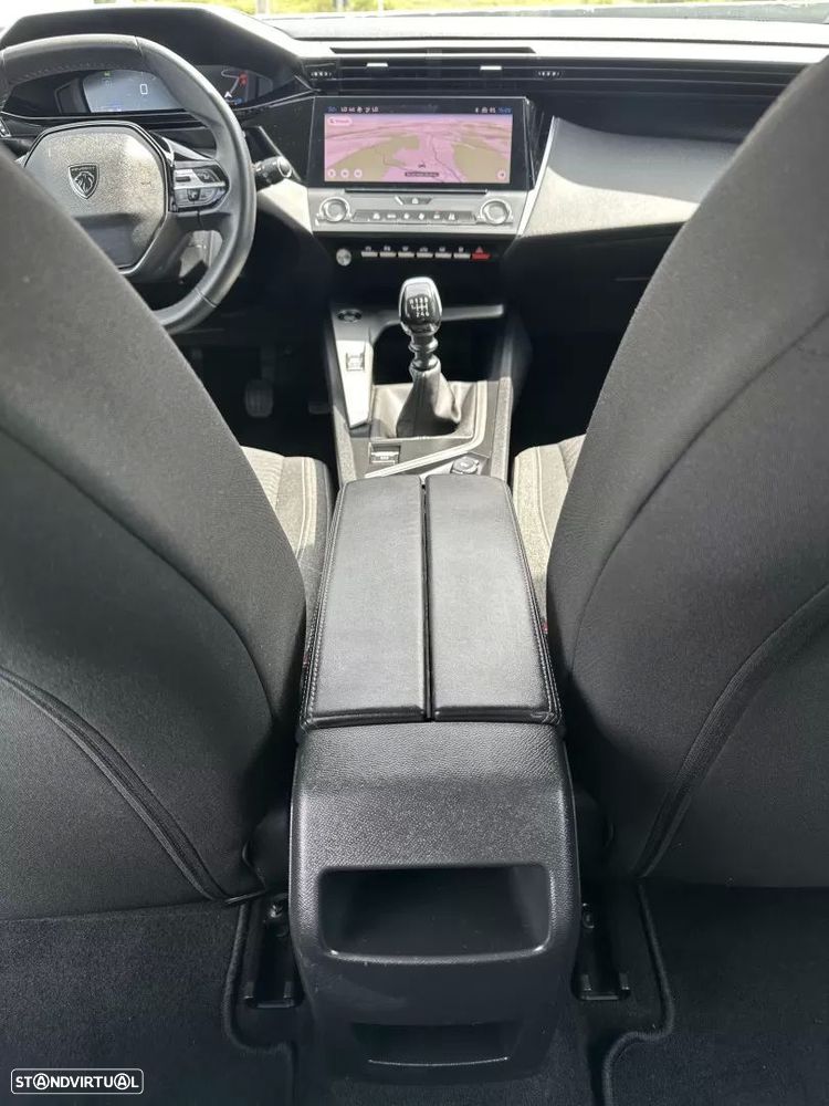 Peugeot 308 1.2 PureTech Business Line - 52