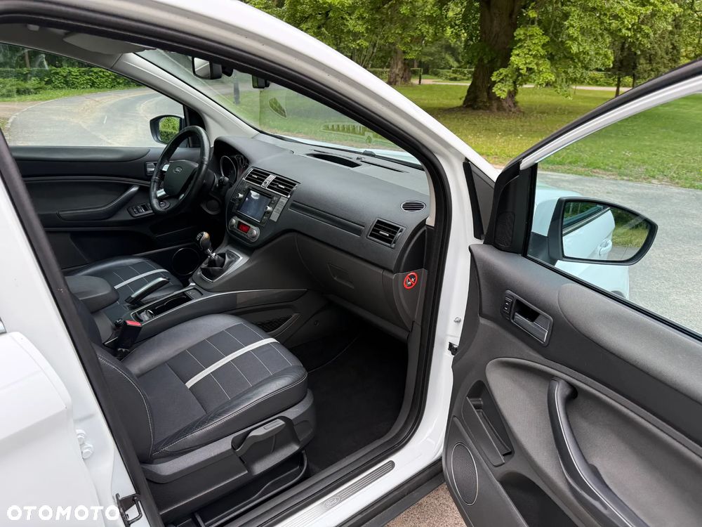 Ford Kuga 2.0 TDCi Titanium - 6