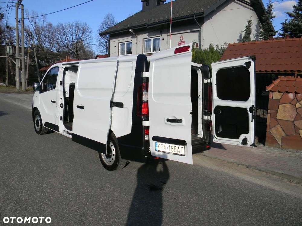 Opel Vivaro - 23