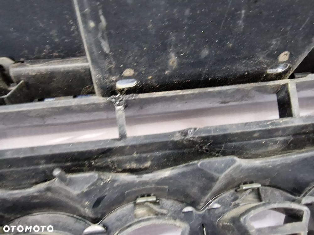 AUDI A3 8P0 8P LIFT 08- S-LINE ATRAPA / GRILL PRZEDNI PRZÓD , NR 8P0853651M , NR AUKCJI GR49 - 21