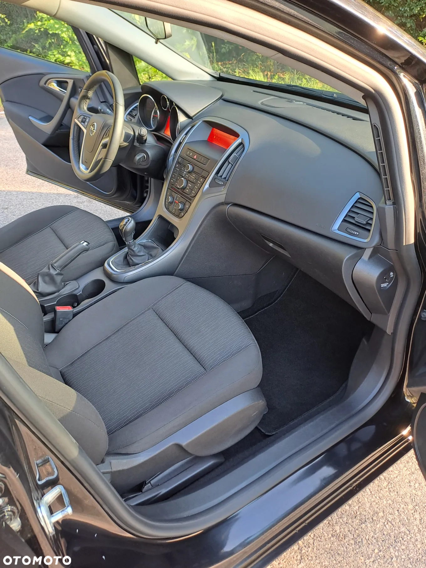 Opel Astra IV 1.4 T Active - 13