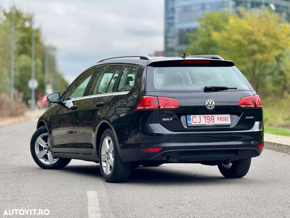 Volkswagen Golf 1.6 BlueTDI DSG Comfortline - 3