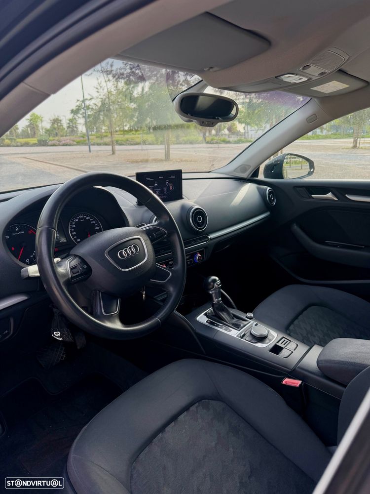 Audi A3 Limousine 1.6 TDI Attraction S tronic - 9