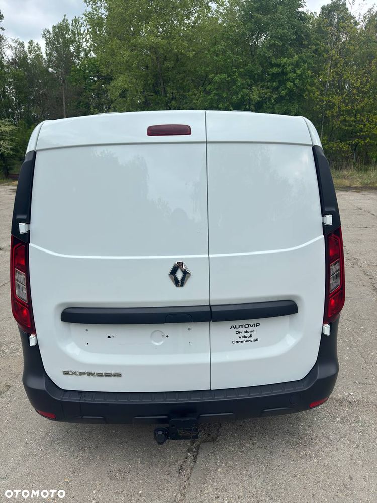 Renault Express - 7