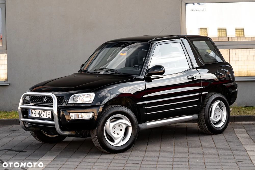 Toyota RAV4 2.0 Special - 1