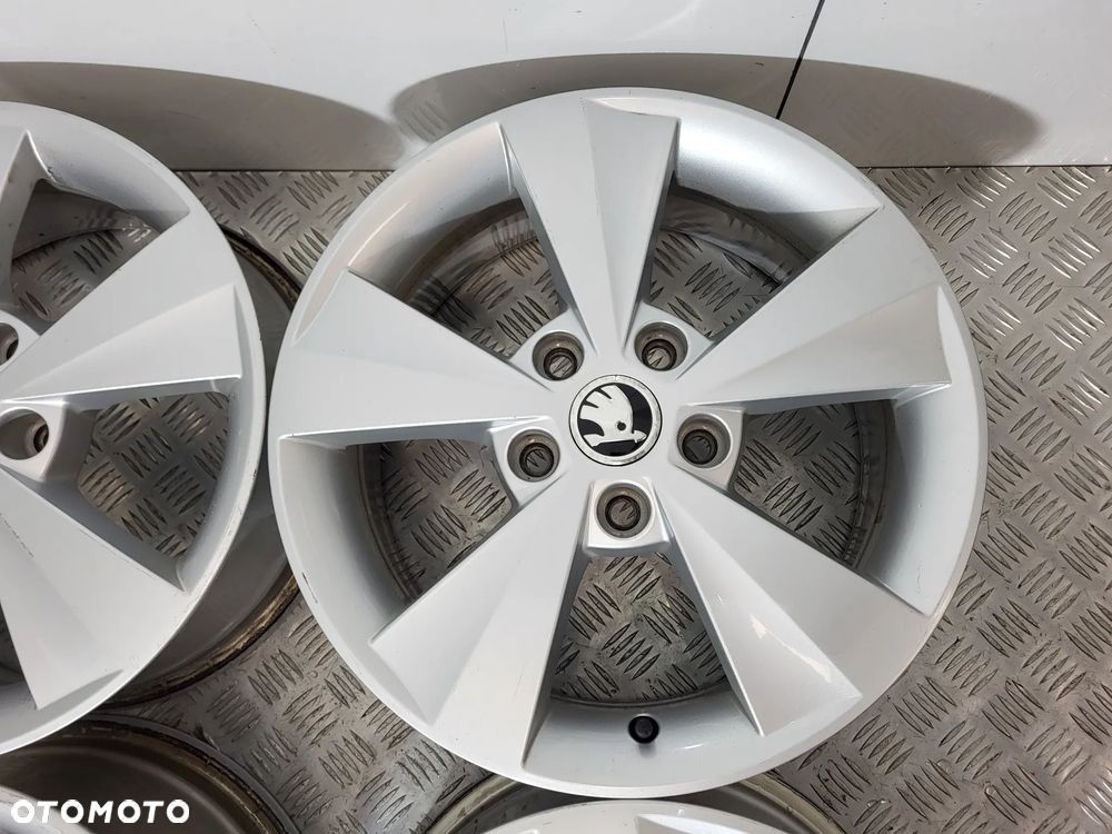 Skoda Octavia III Felgi Aluminiowe 16 5x112 - 7