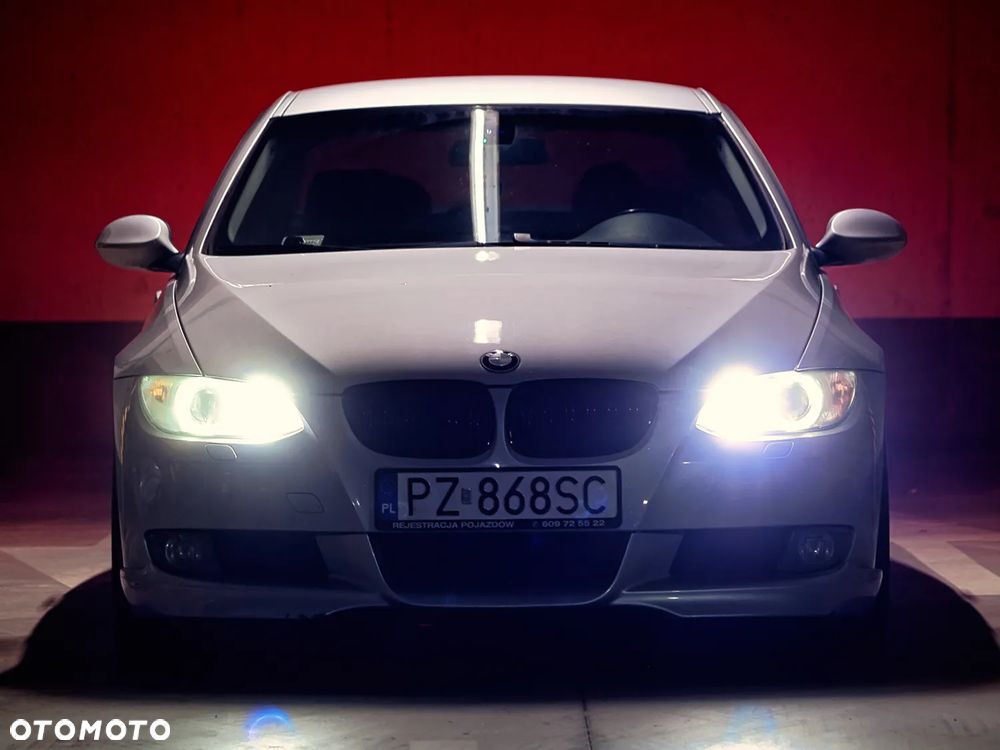 BMW Seria 3 320i - 17