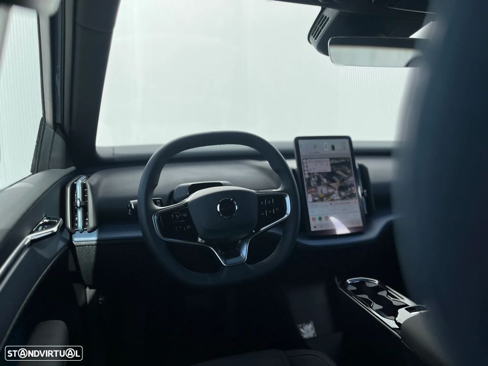 Volvo EX30 69 kWh Single Motor Extended Range Core - 6