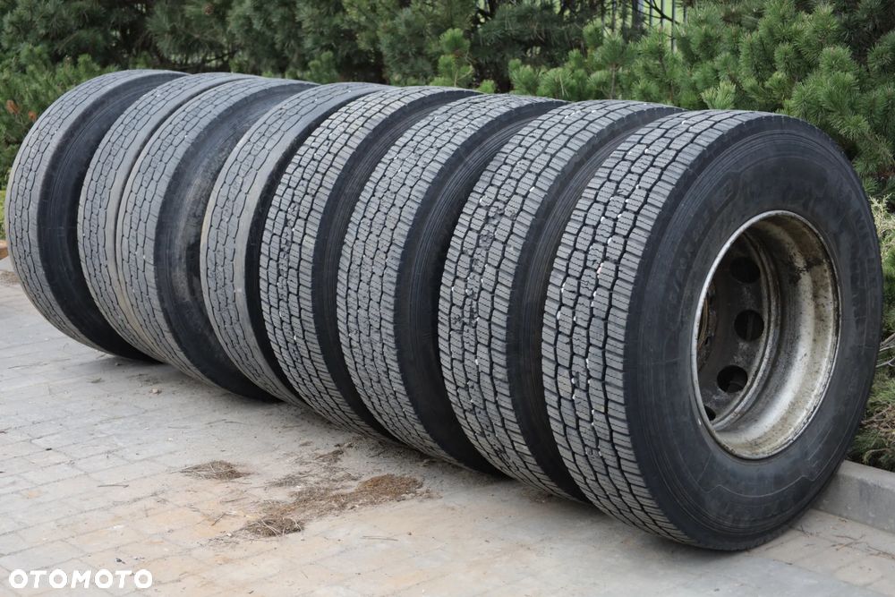 Koła, koło felgi 22,5 opony 295/80 R22.5 - 1