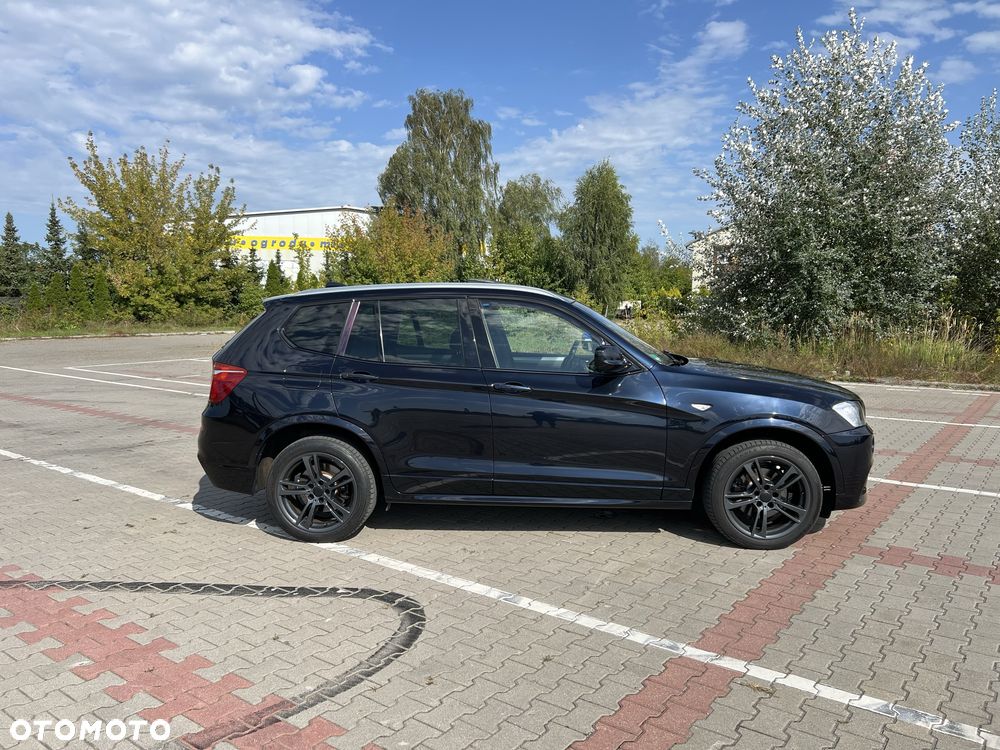 BMW X3 2011 photo 2