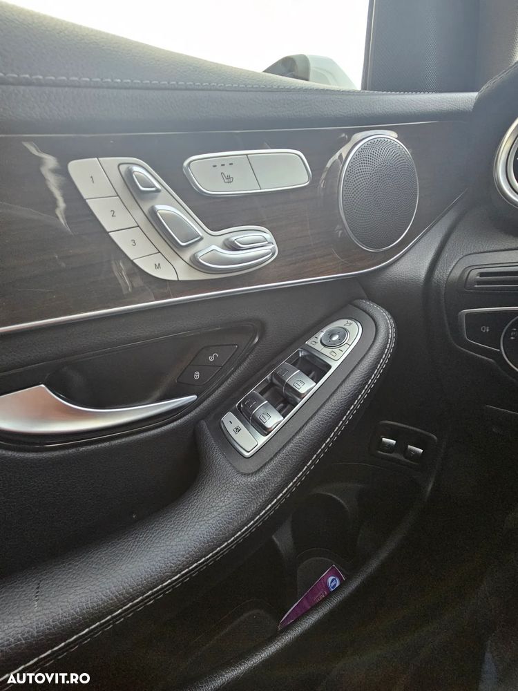 Mercedes-Benz GLC 300 e 4MATIC - 13