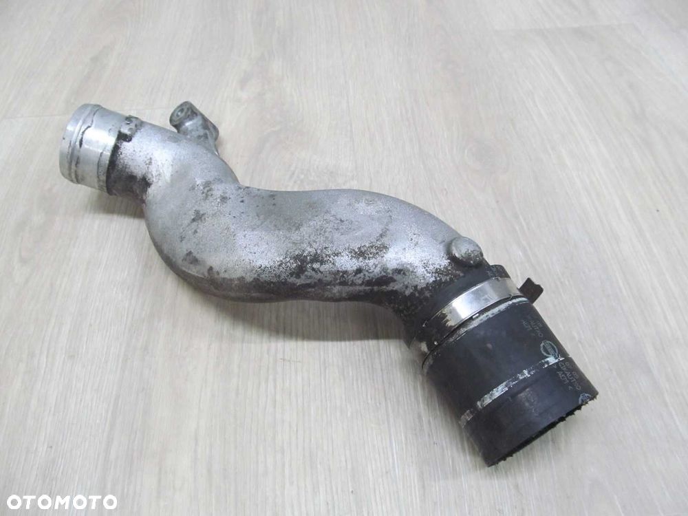 NISSAN CABSTAR MAXITY NT400 3.0 RURA PRZEWOD POWIETRZA INTERCOLLERA PRAWY 07-18 - 3