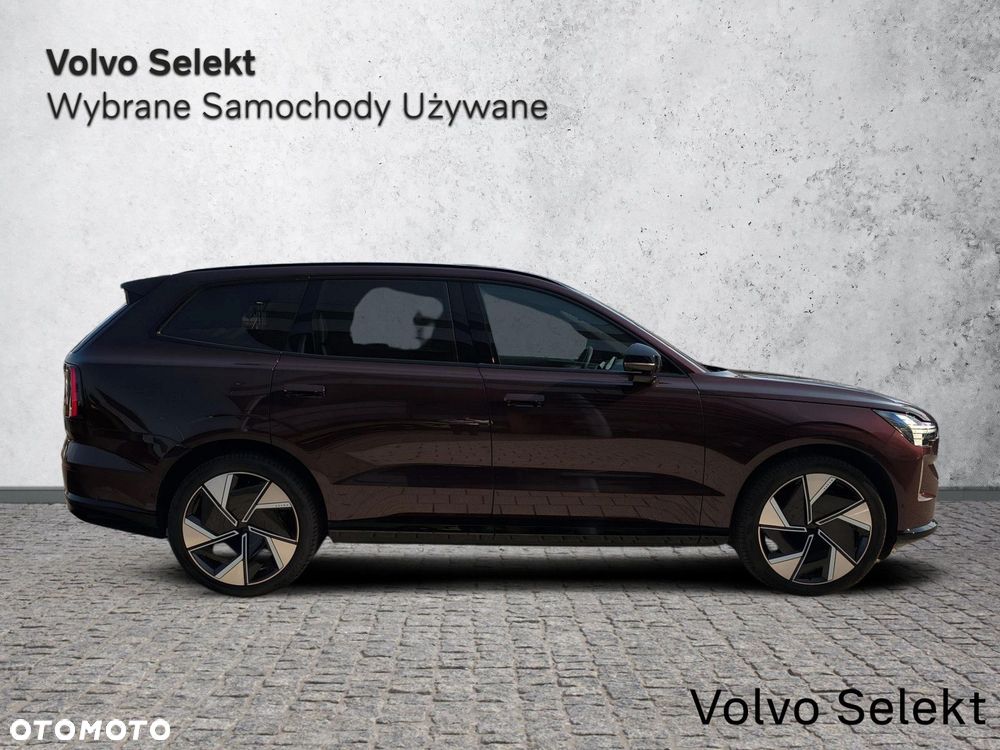 Volvo EX90 - 6