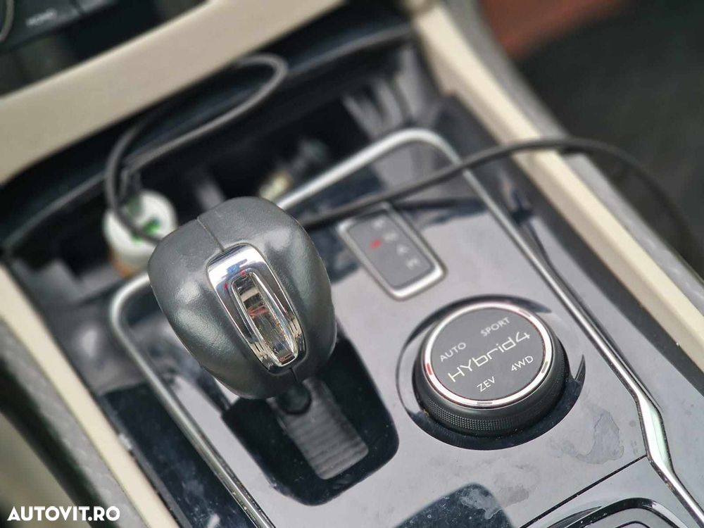 Peugeot 508 RXH Hybrid4 - 10
