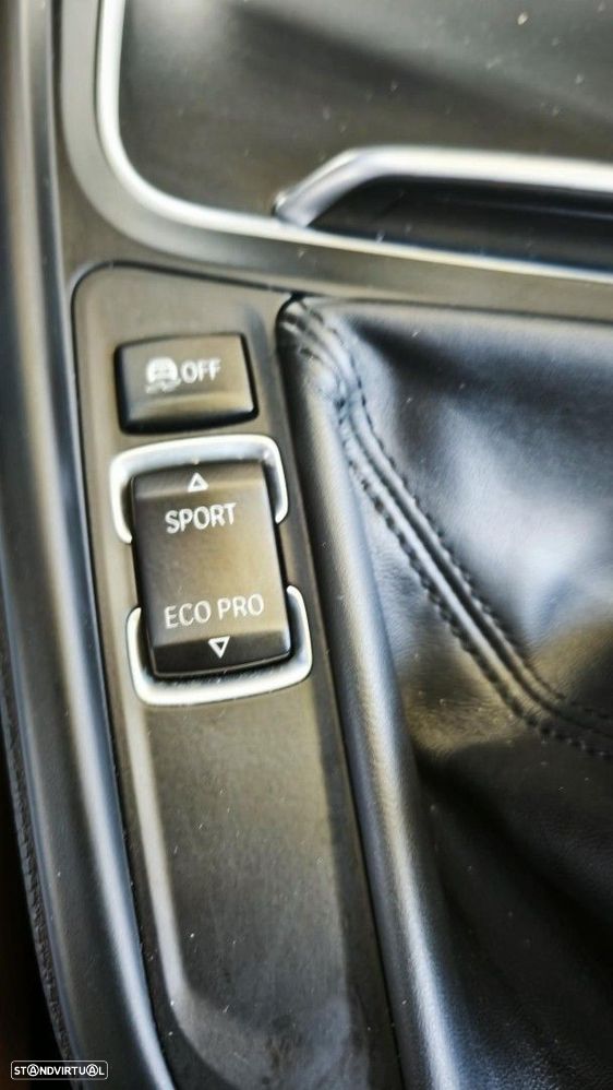 BMW 318 d Touring Line Sport Shadow - 33