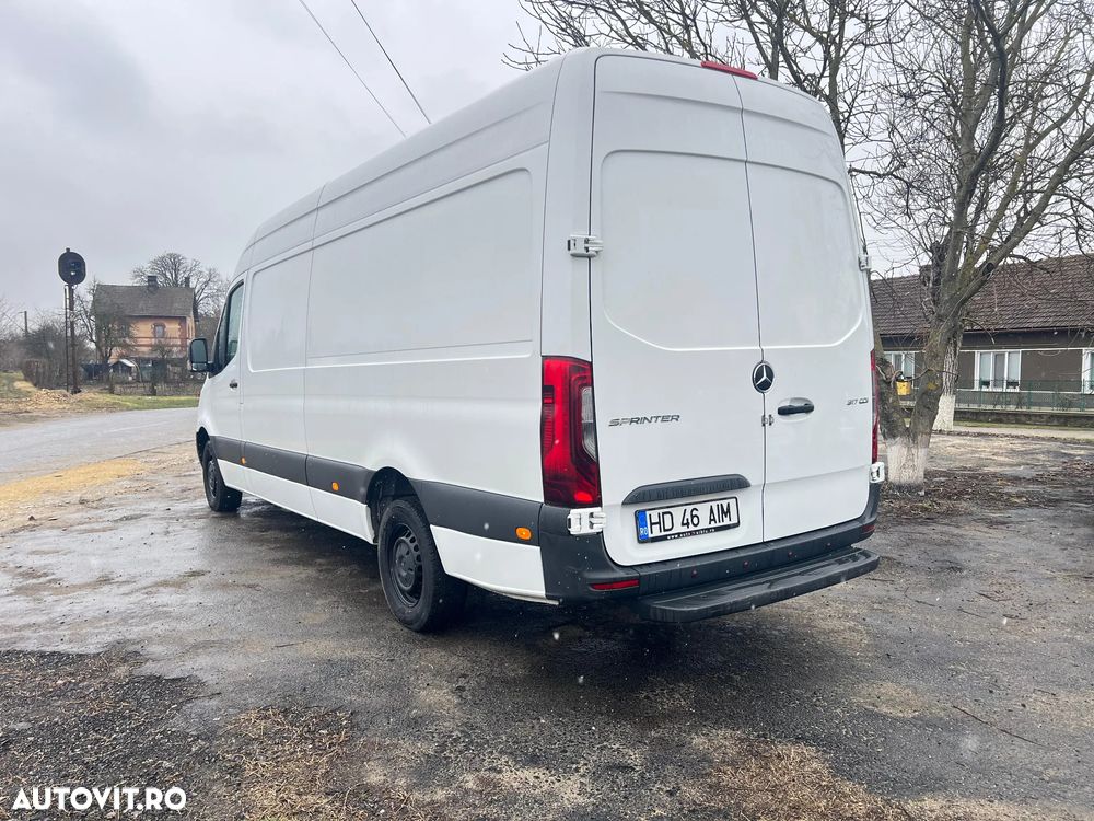 Mercedes-Benz Sprinter 317 - 4