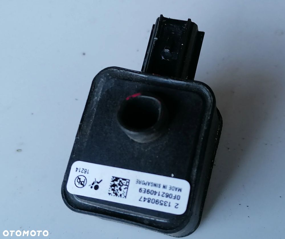 CHEVROLET CORVETTE C7 17r CZUJNIK UDERZENIOWY 13590847 - 1