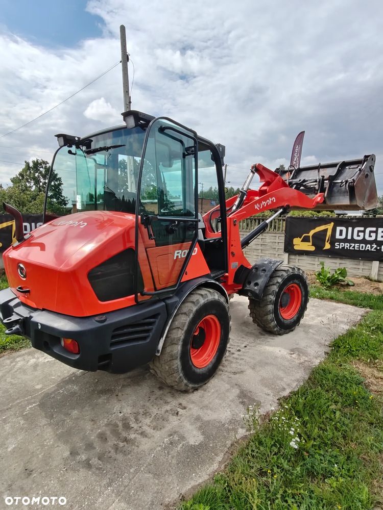 Kubota R090 - 4