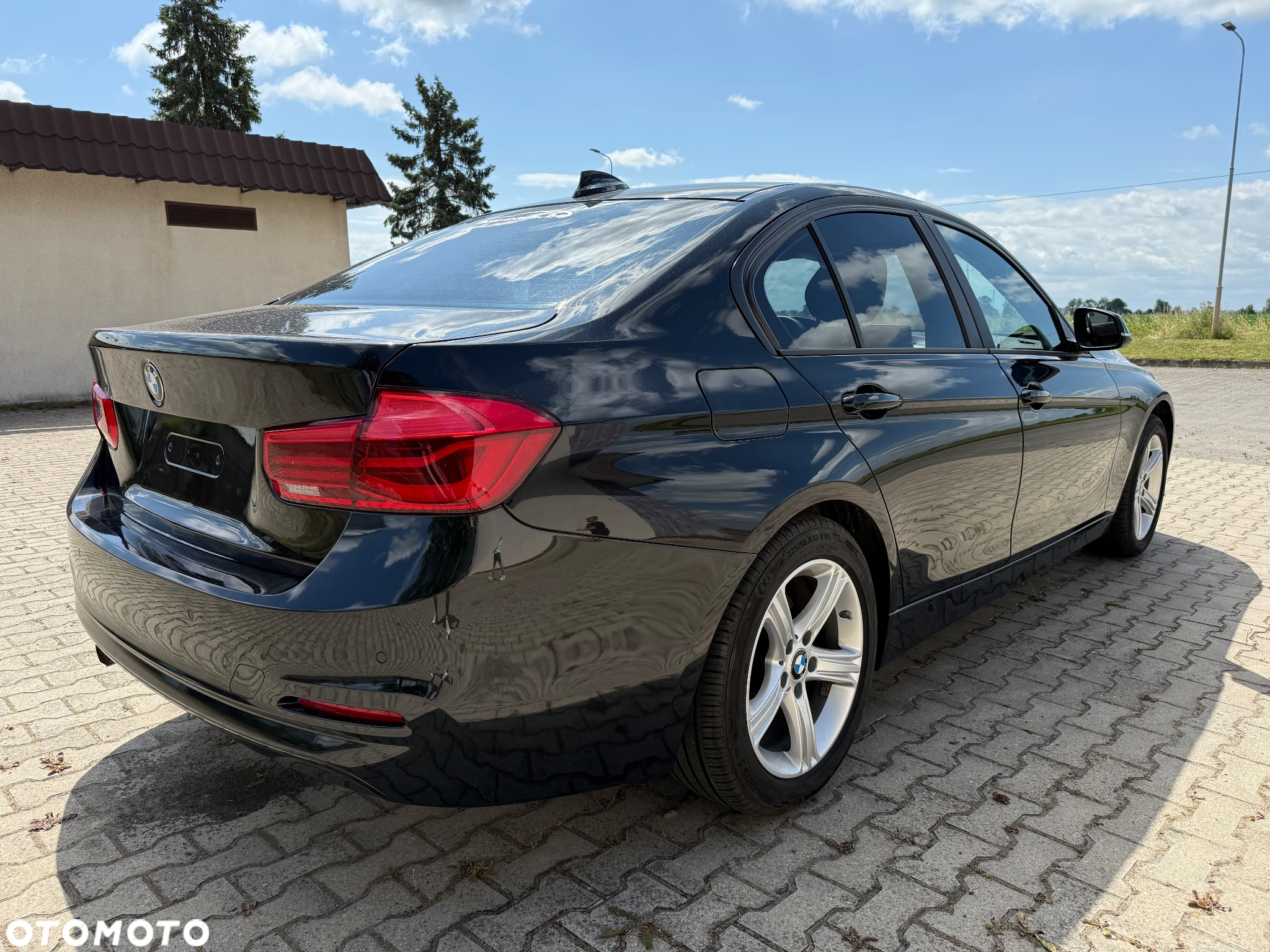 BMW Seria 3 316d - 12