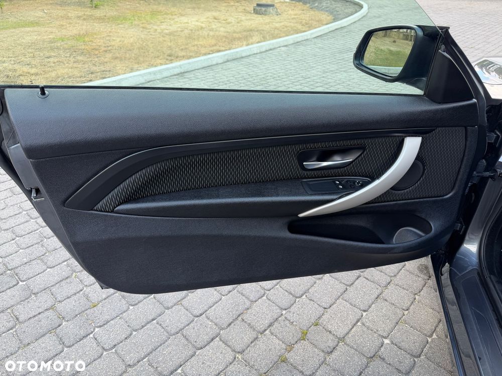 BMW Seria 4 420i Sport Line - 23