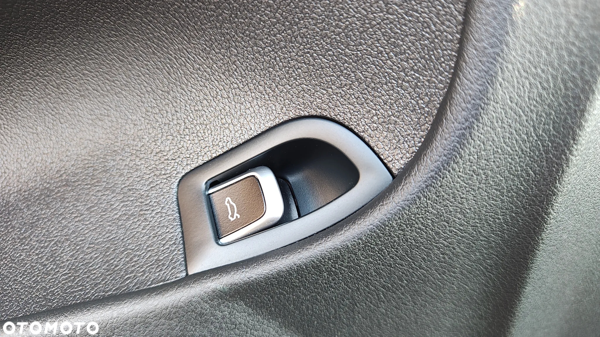 Audi A4 2.0 TDI Quattro Line S tronic - 22