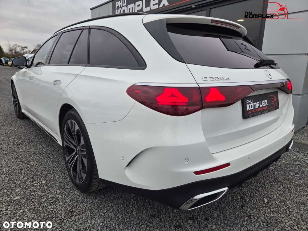 Mercedes-Benz Klasa E - 12