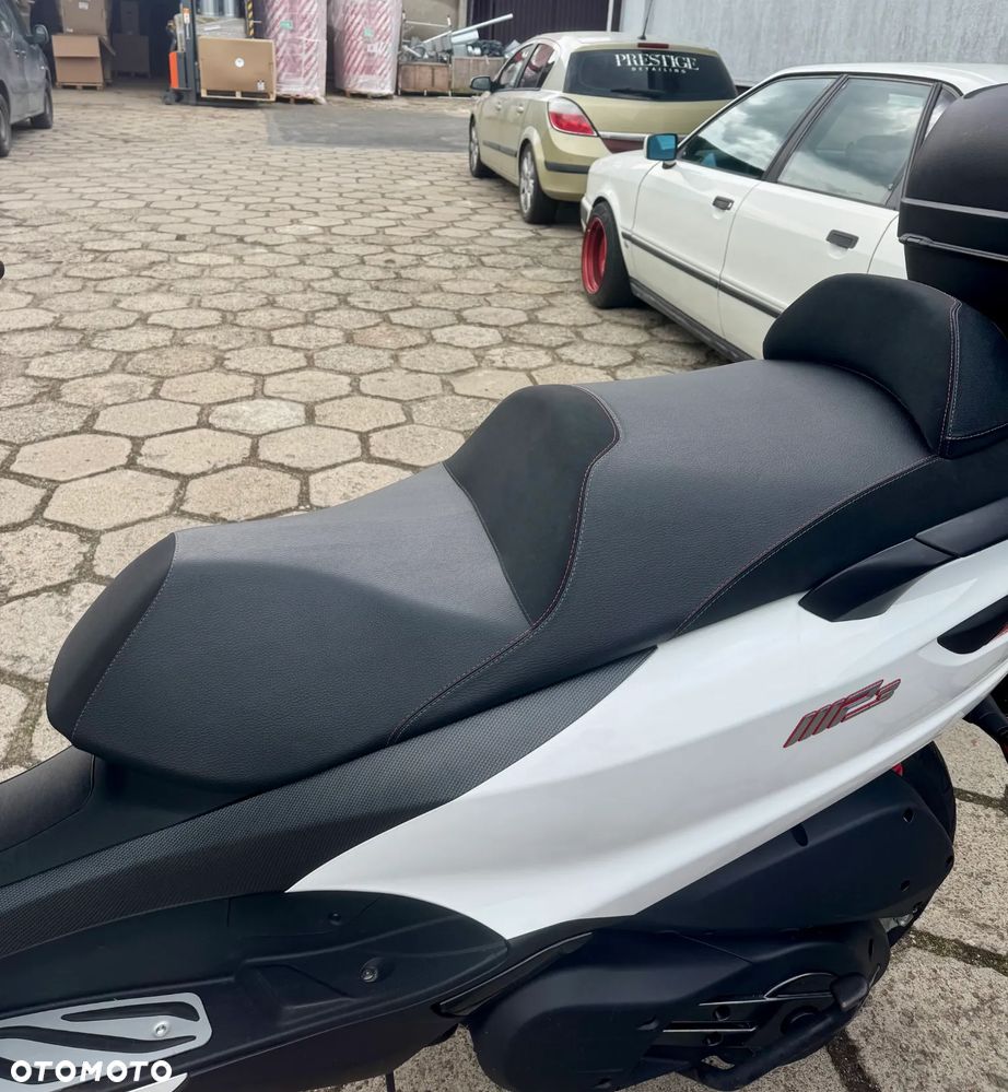 Piaggio MP-3 - 6