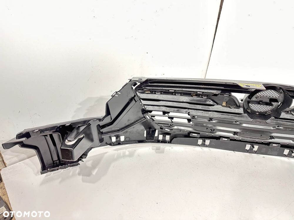 Grill atrapa Opel Crossland X 20r. 1.5 CDTI - 12