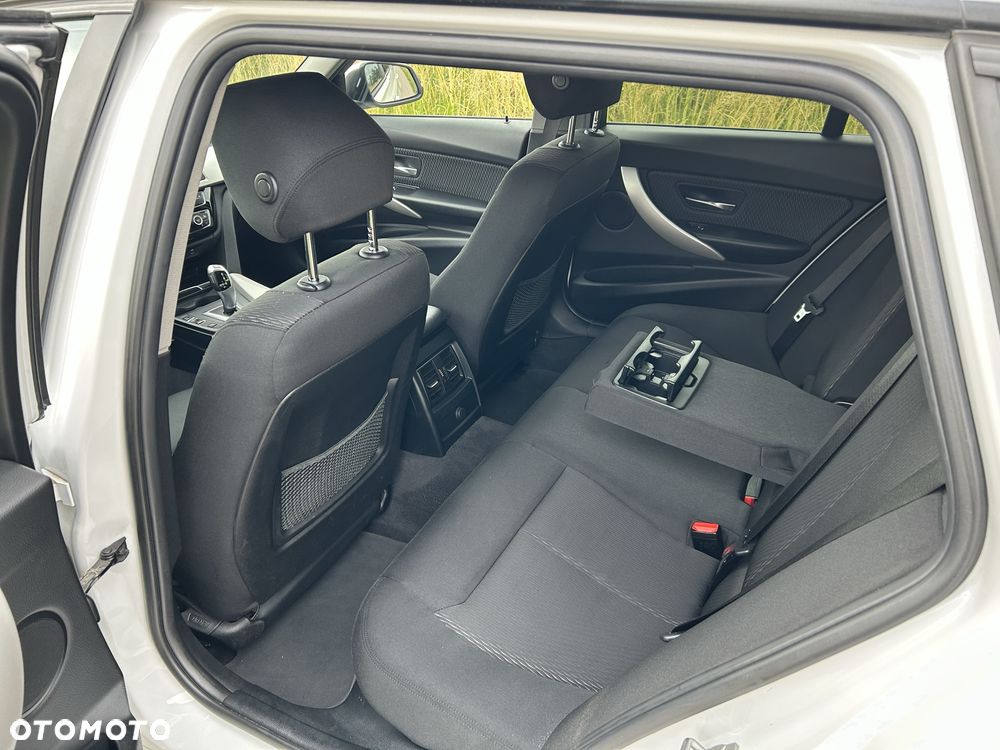 BMW Seria 3 - 8