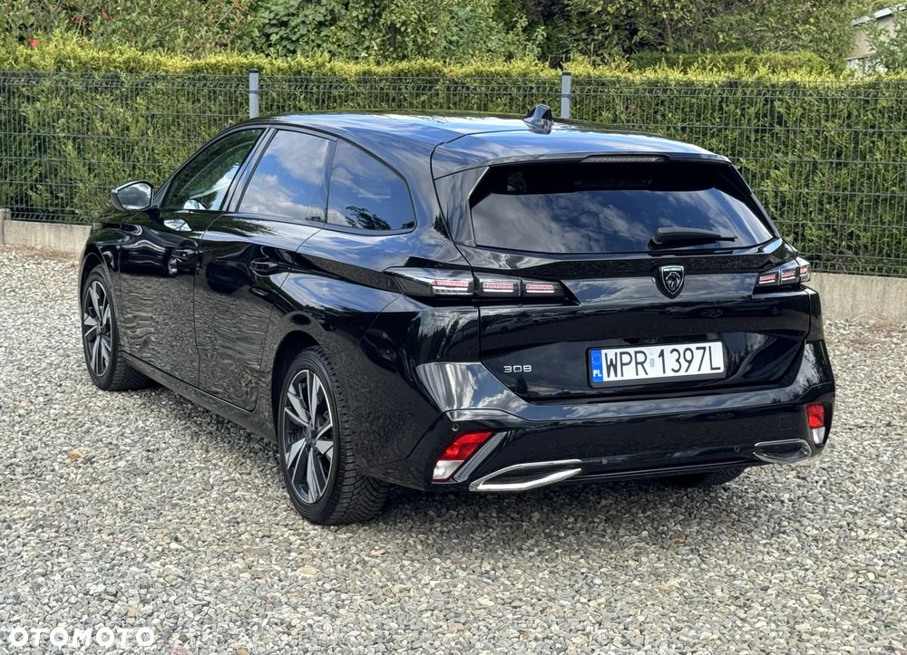 Peugeot 308 1.2 PureTech Allure Pack S&S EAT8 - 32