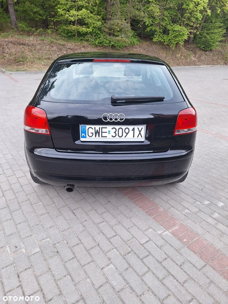 Audi A3 3-drzwiowe 1.6 Ambiente - 28