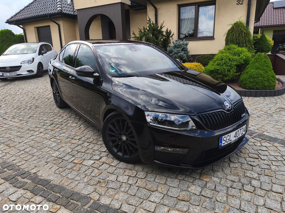 Skoda Octavia 2.0 TDI DSG RS - 2
