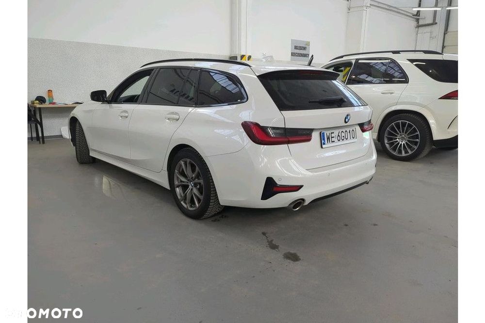 BMW Seria 3 - 2